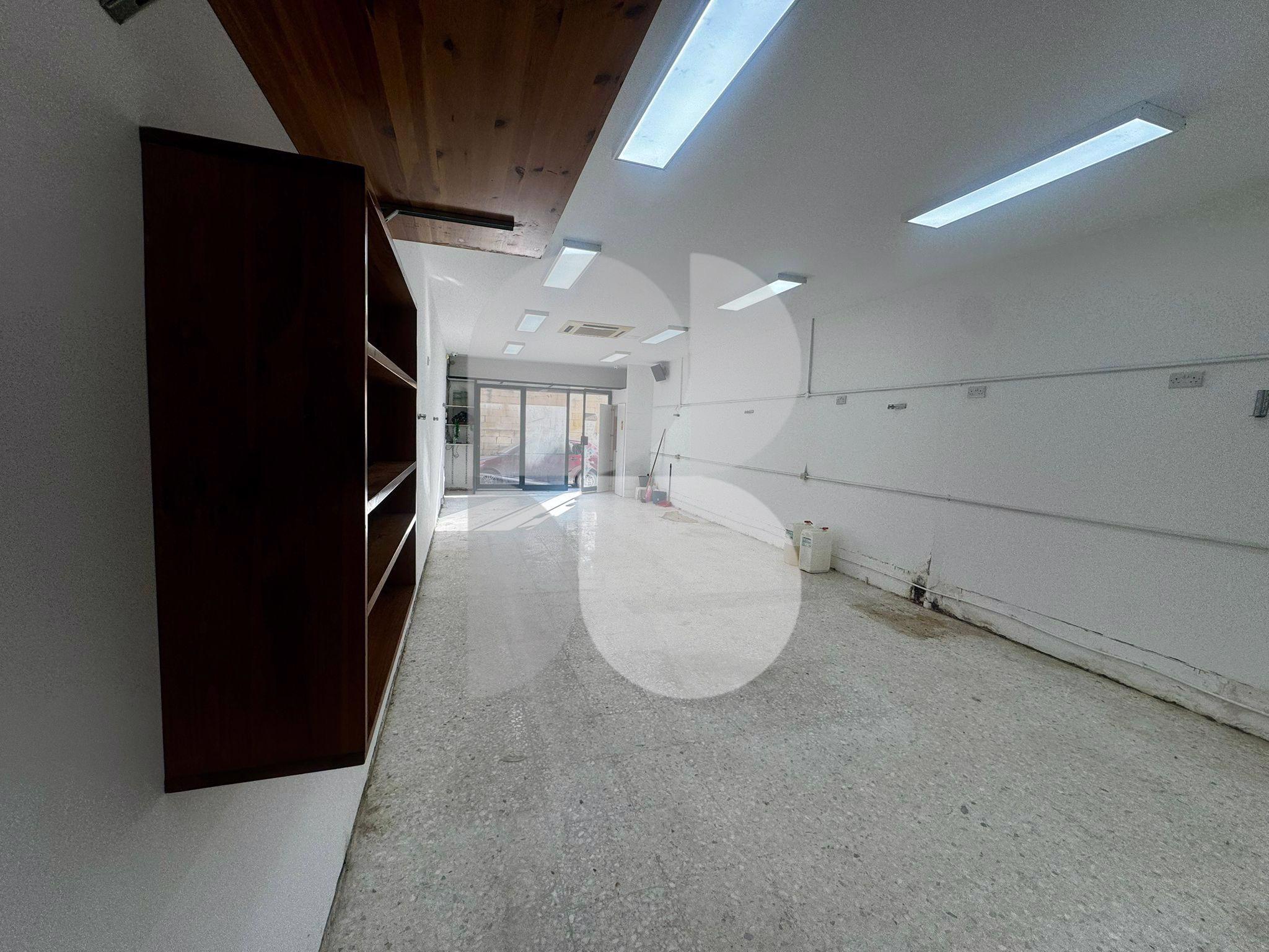 Commercial - Dingli